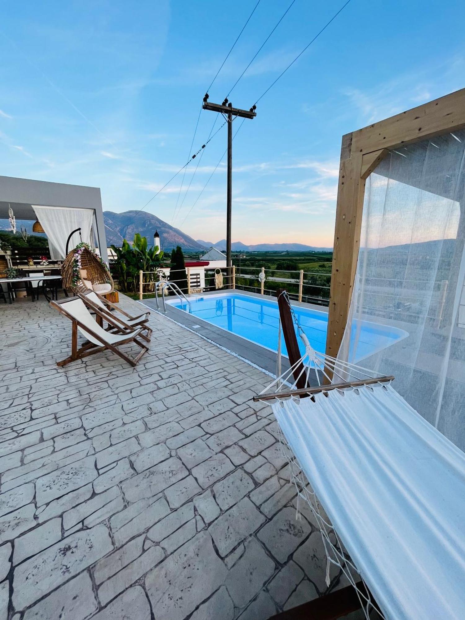 Villa Elli Choika Exteriör bild