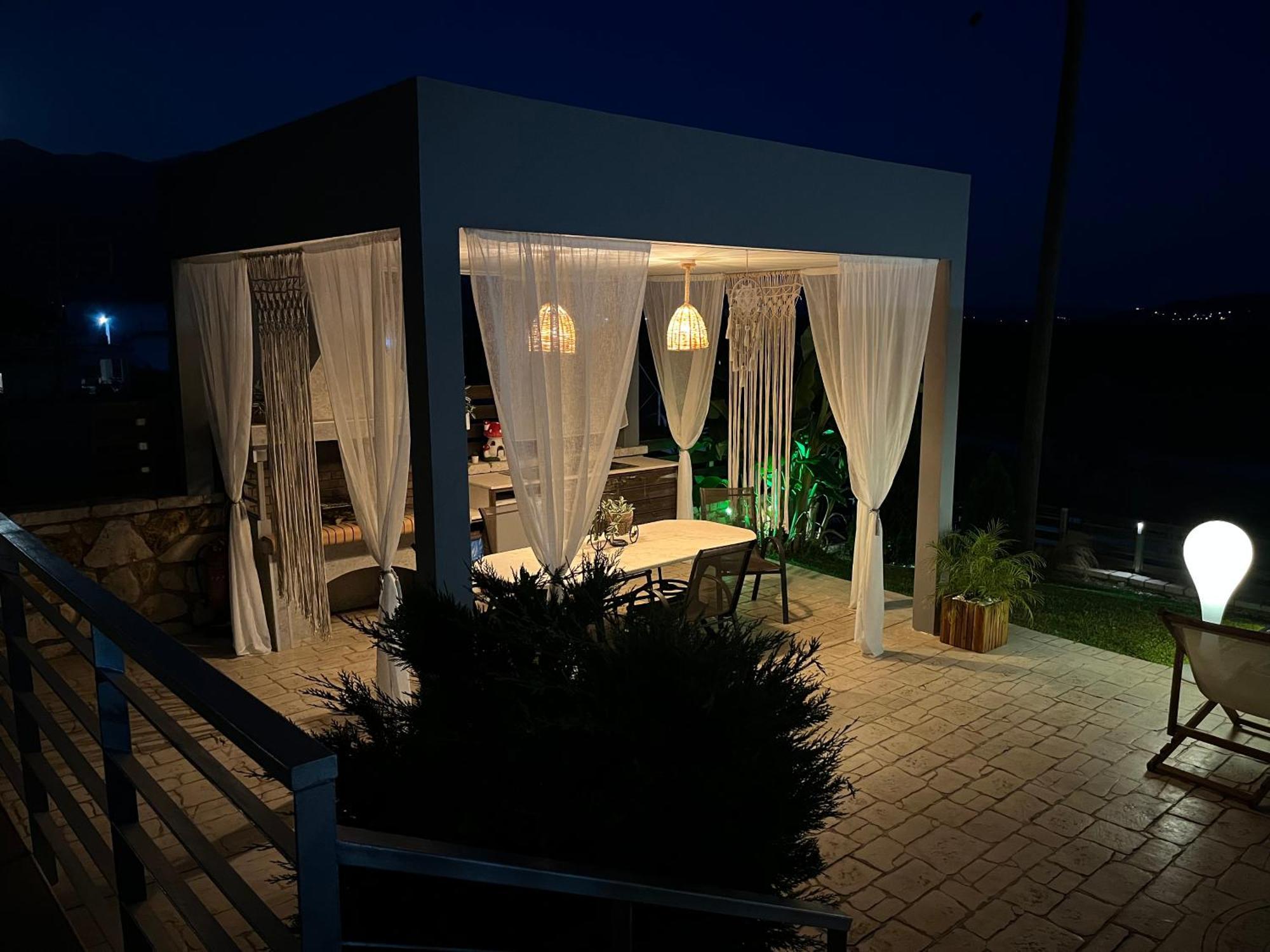 Villa Elli Choika Exteriör bild
